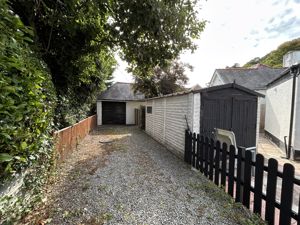 Photo 20- click for photo gallery